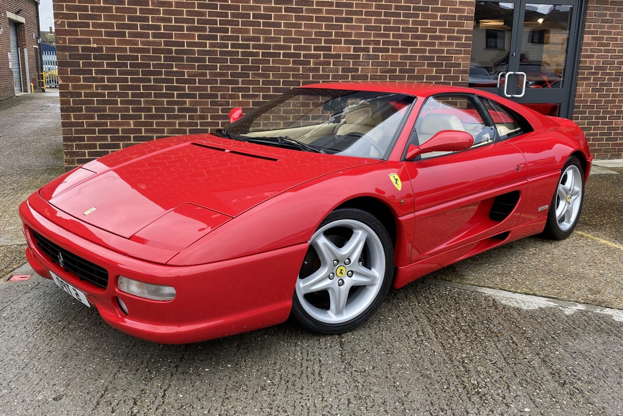 Ferrari F355 Berlinetta