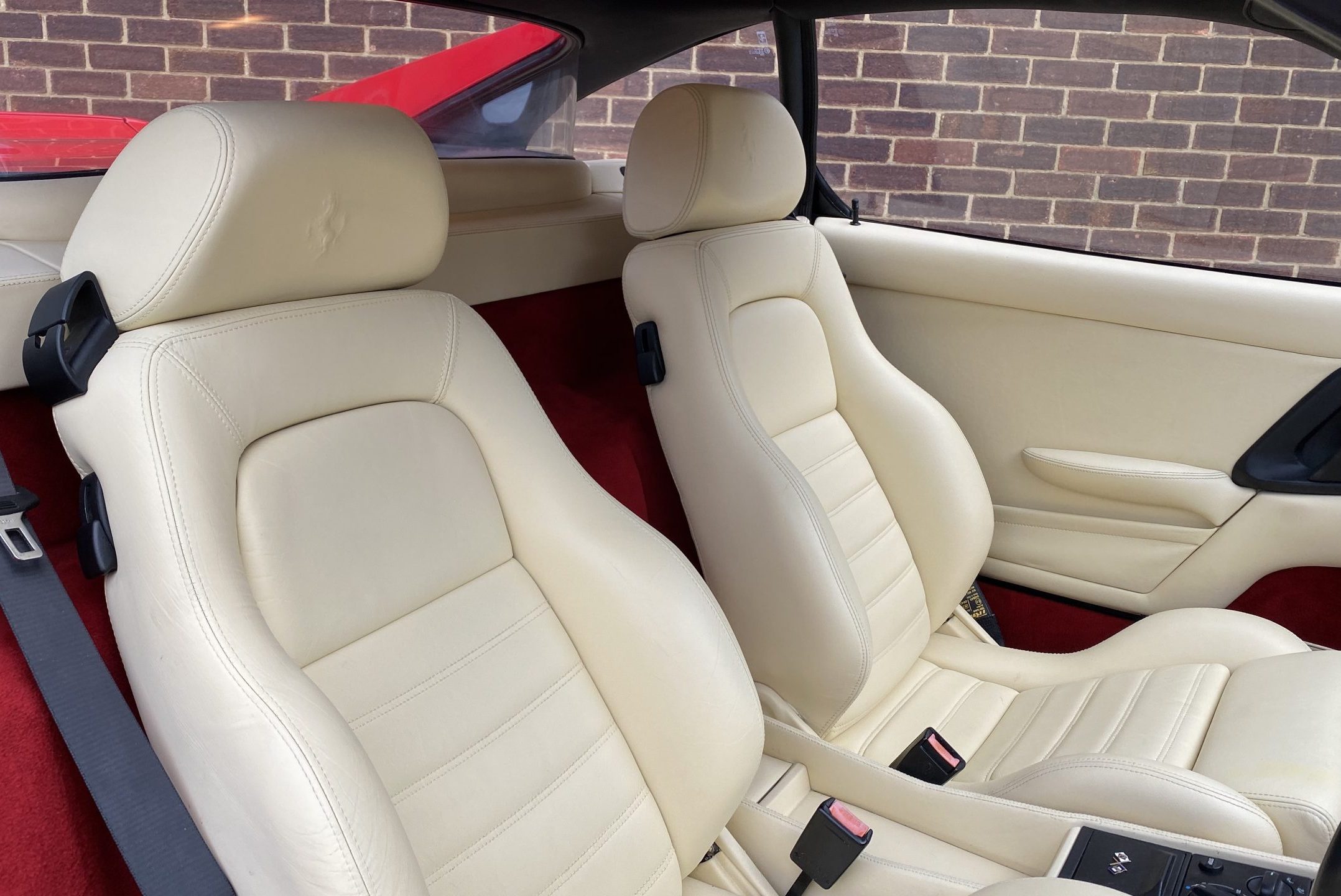 20191112_141718038_iOS