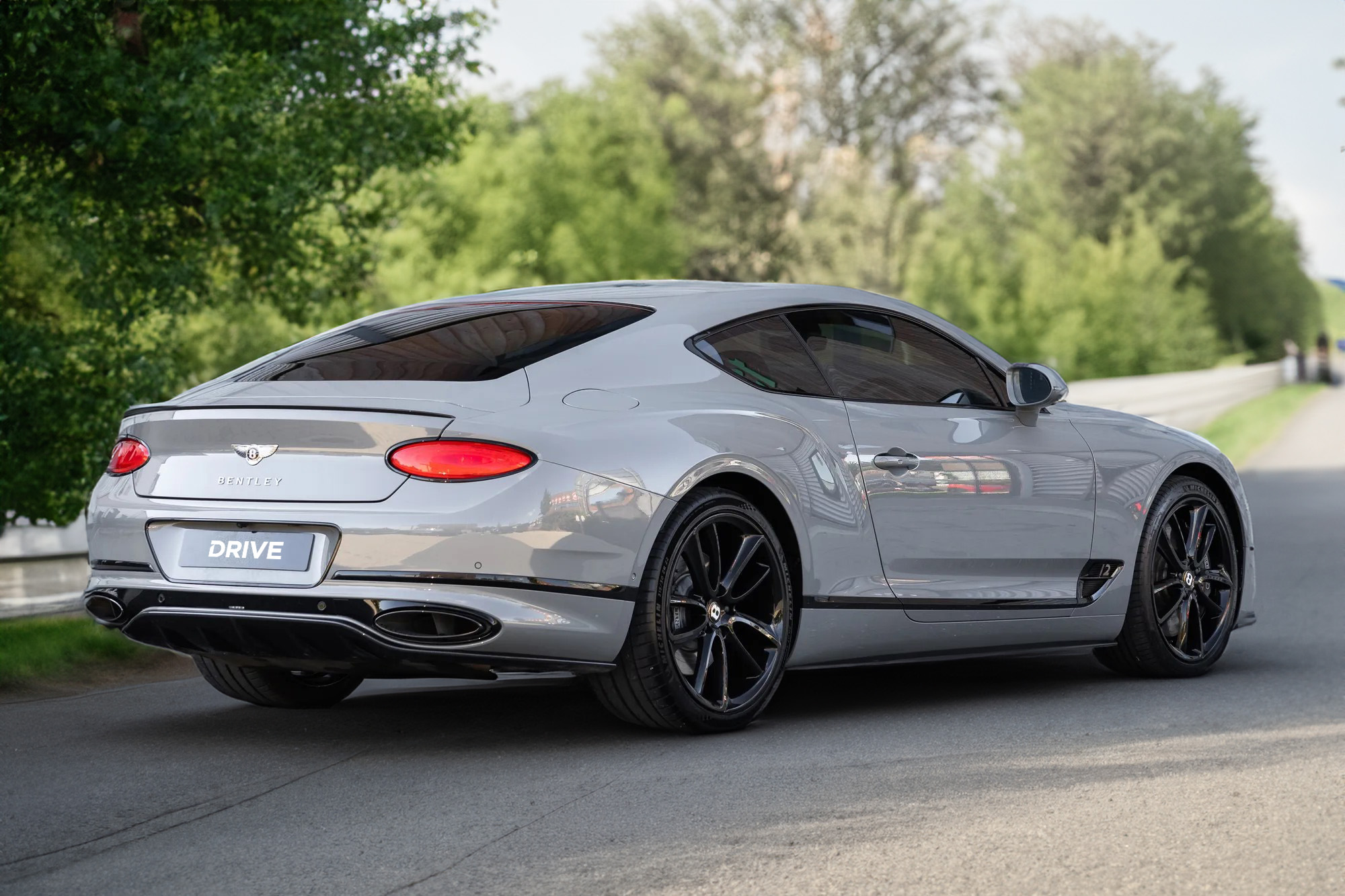 Bentley GT Quartzite Grey 2